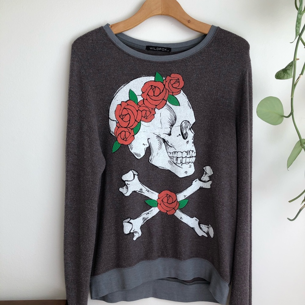 Wild fox skull sweatshirt